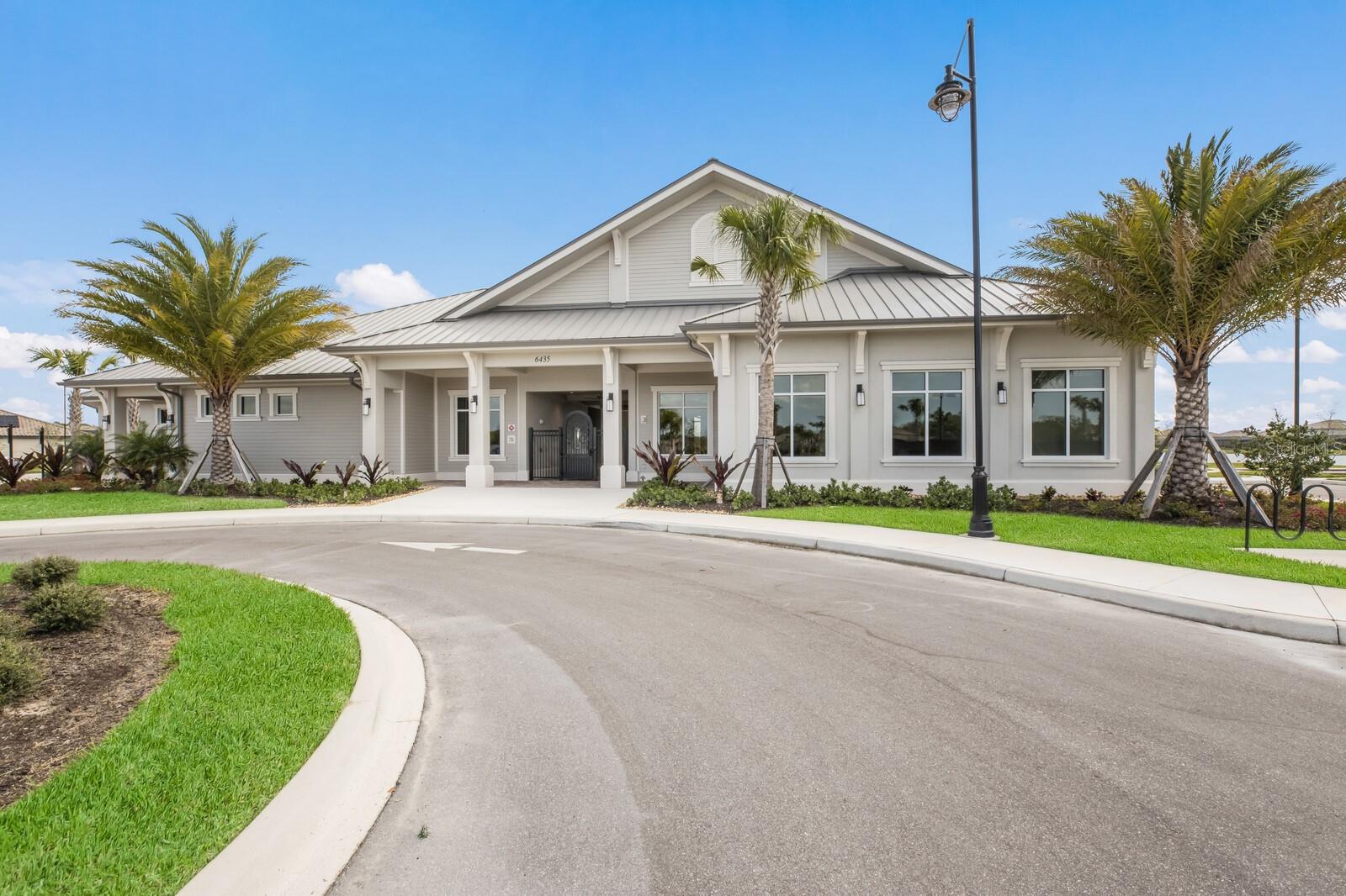 6527 CLAIRBORNE LN