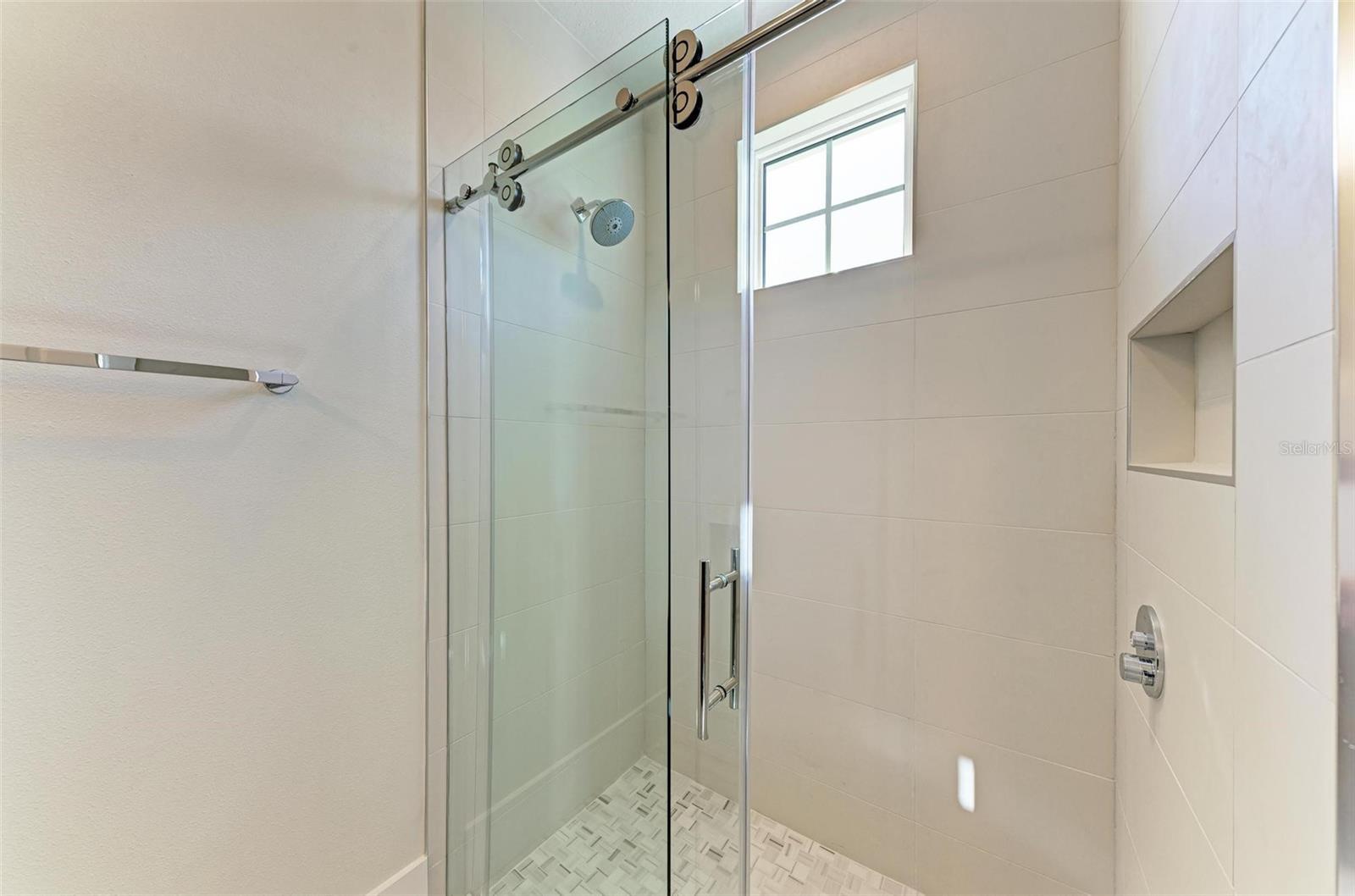 3761 FOUNDERS CLUB DR