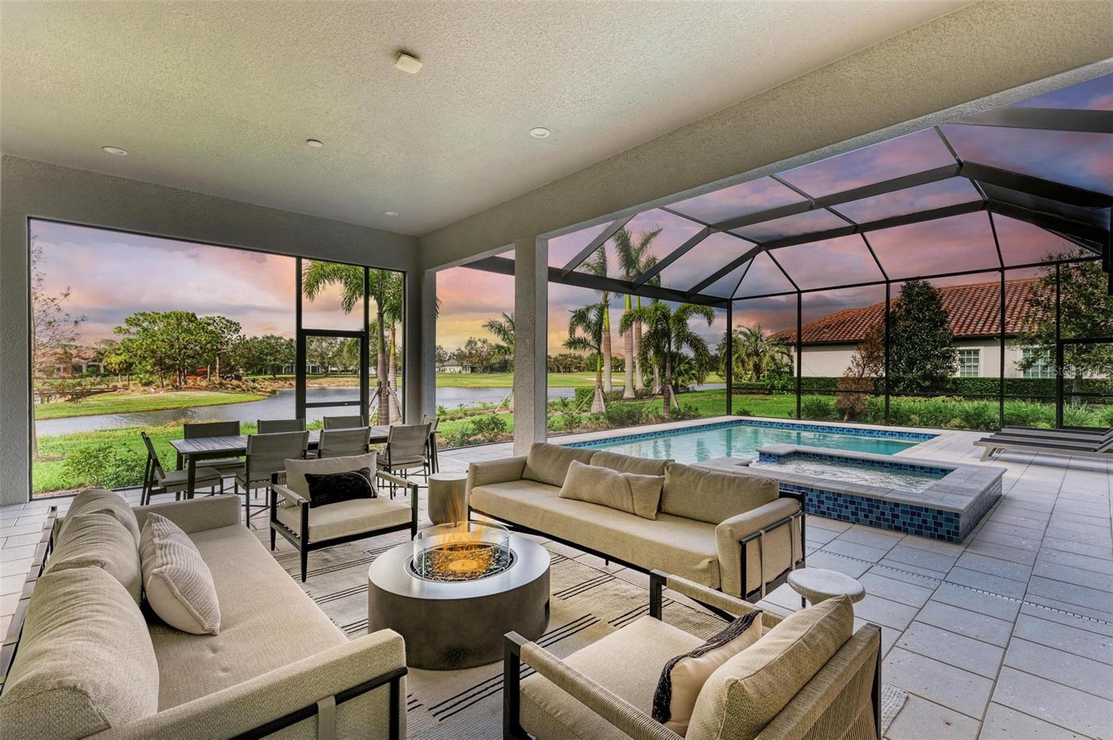 3761 FOUNDERS CLUB DR