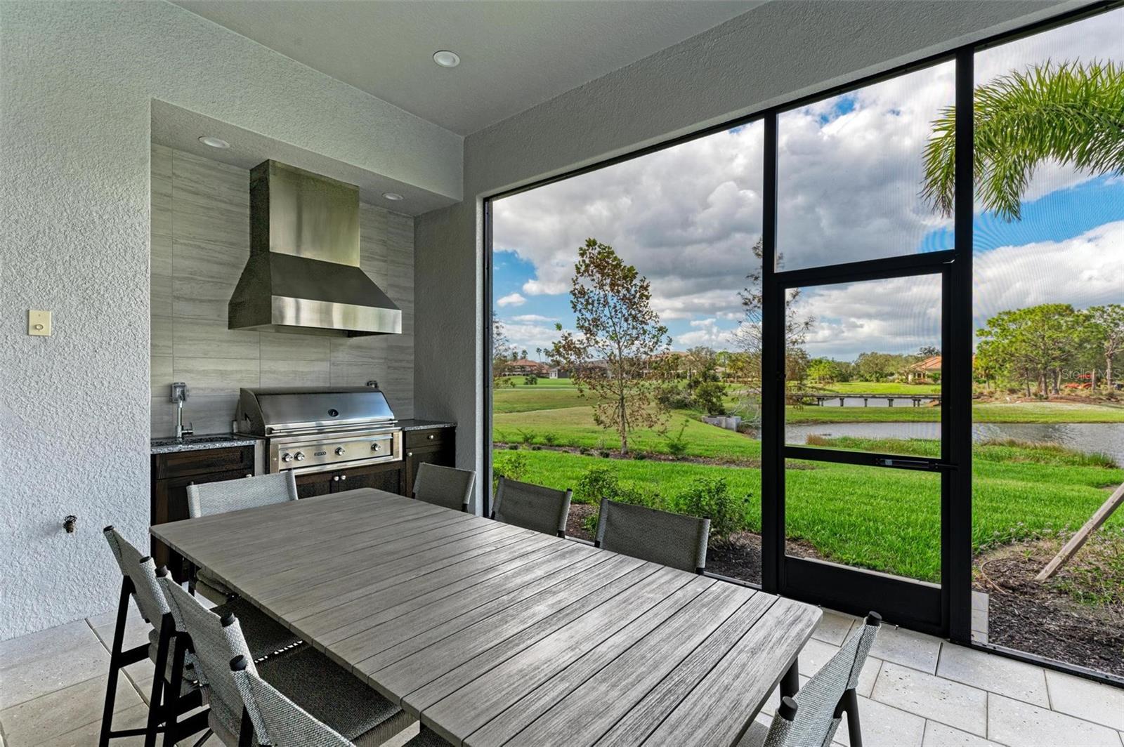 3761 FOUNDERS CLUB DR