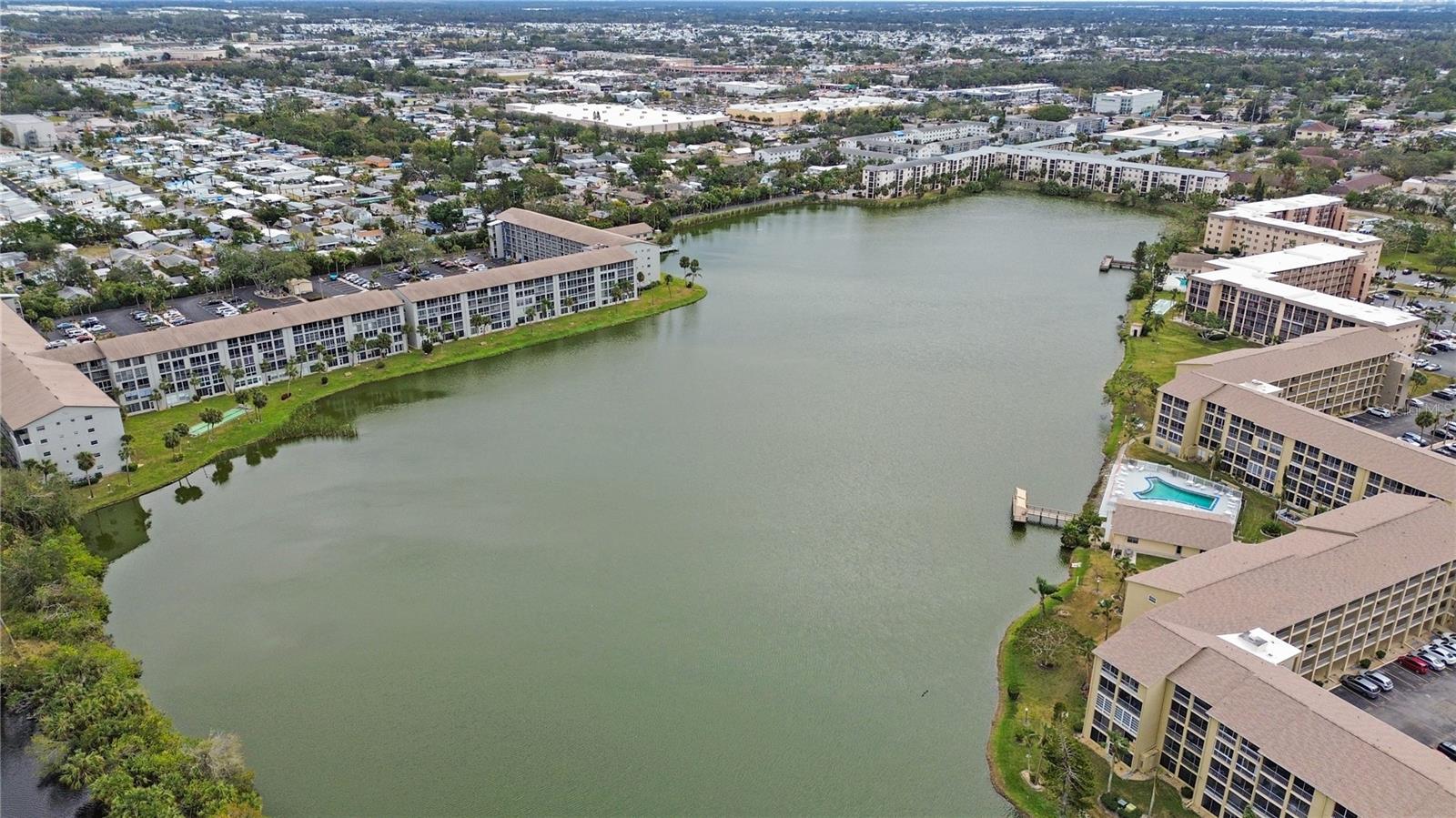 3622 LAKE BAYSHORE DR #K302
