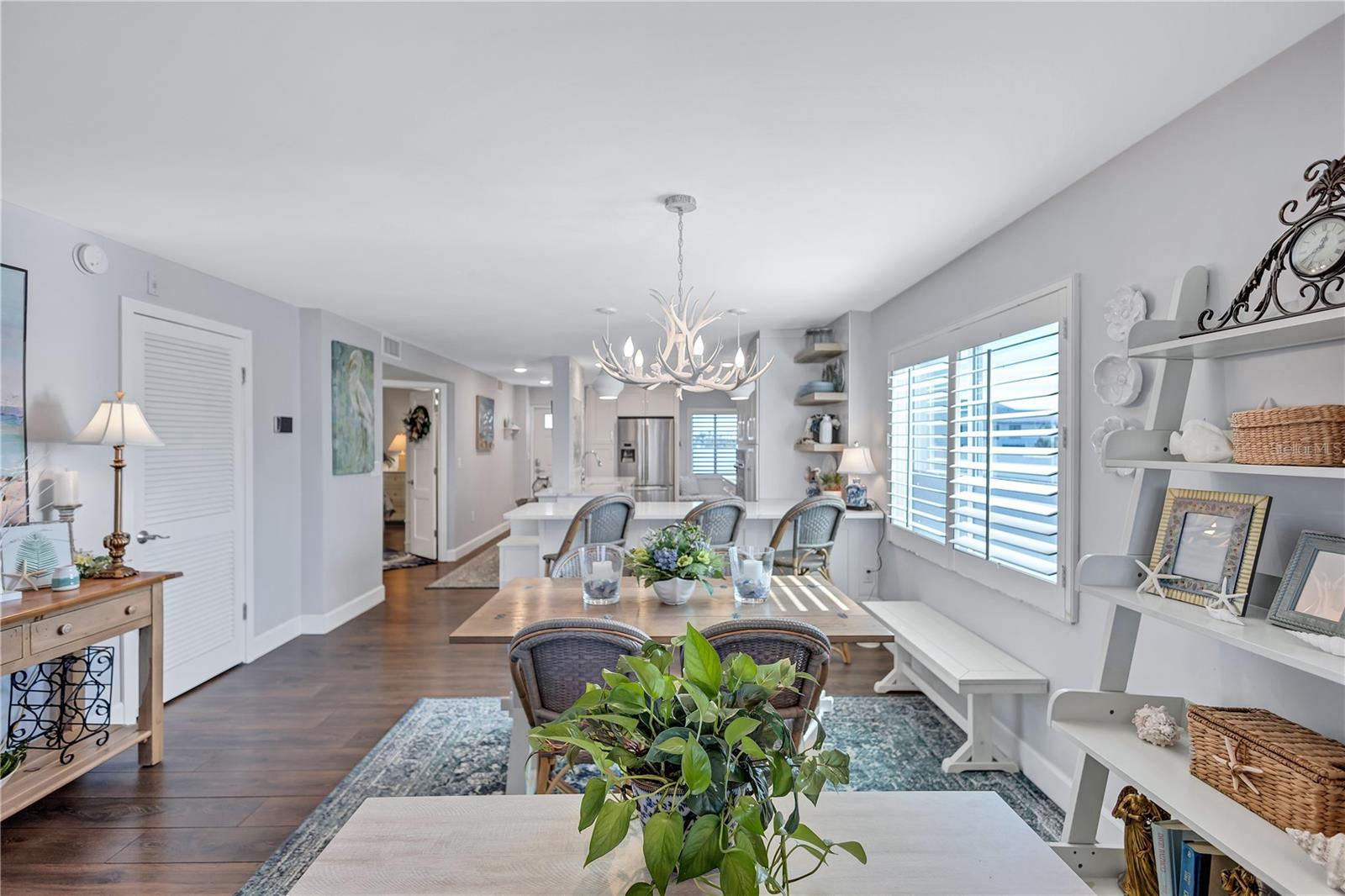 20 WHISPERING SANDS DR #306