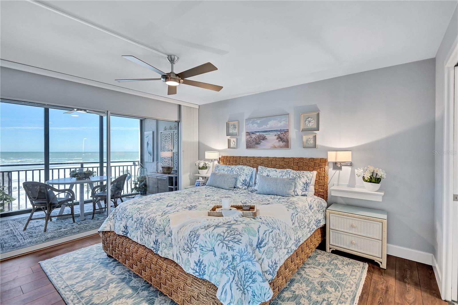 20 WHISPERING SANDS DR #306