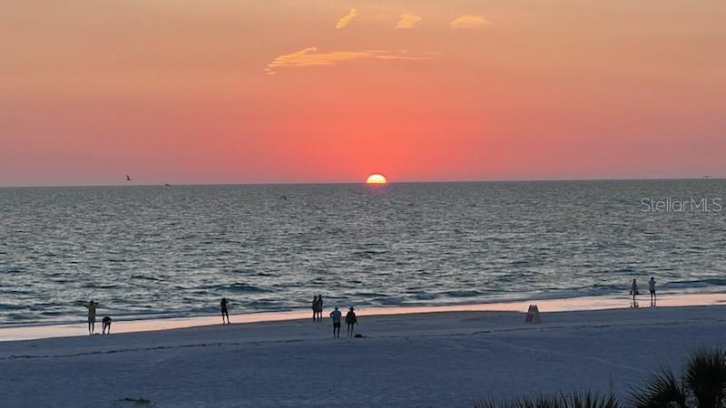 20 WHISPERING SANDS DR #306