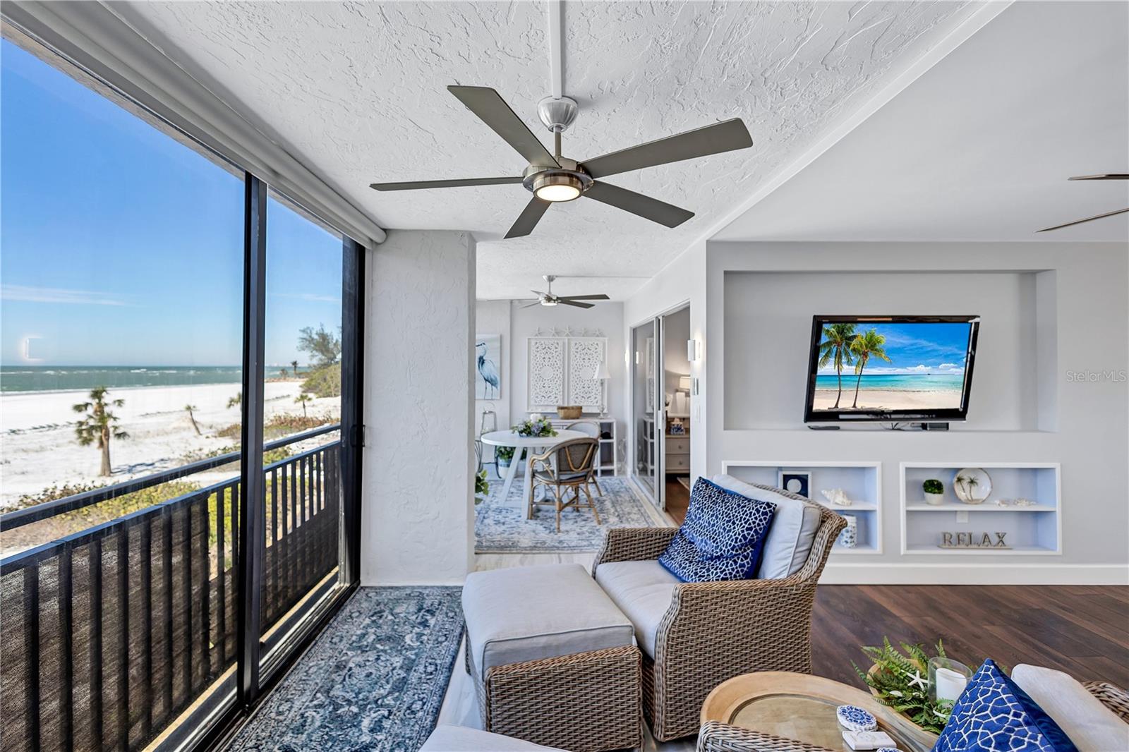 20 WHISPERING SANDS DR #306