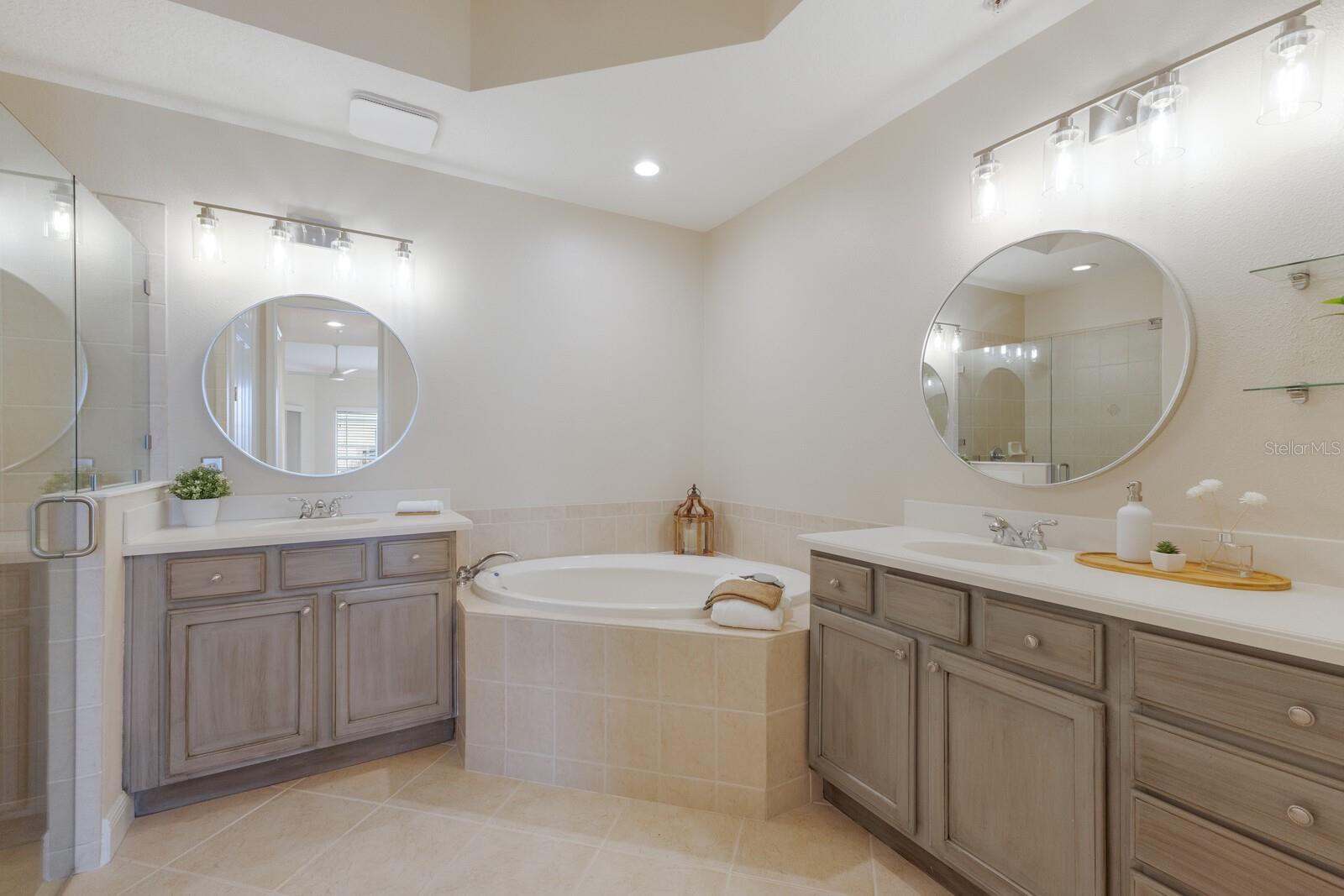 6409 MOORINGS POINT CIR #102