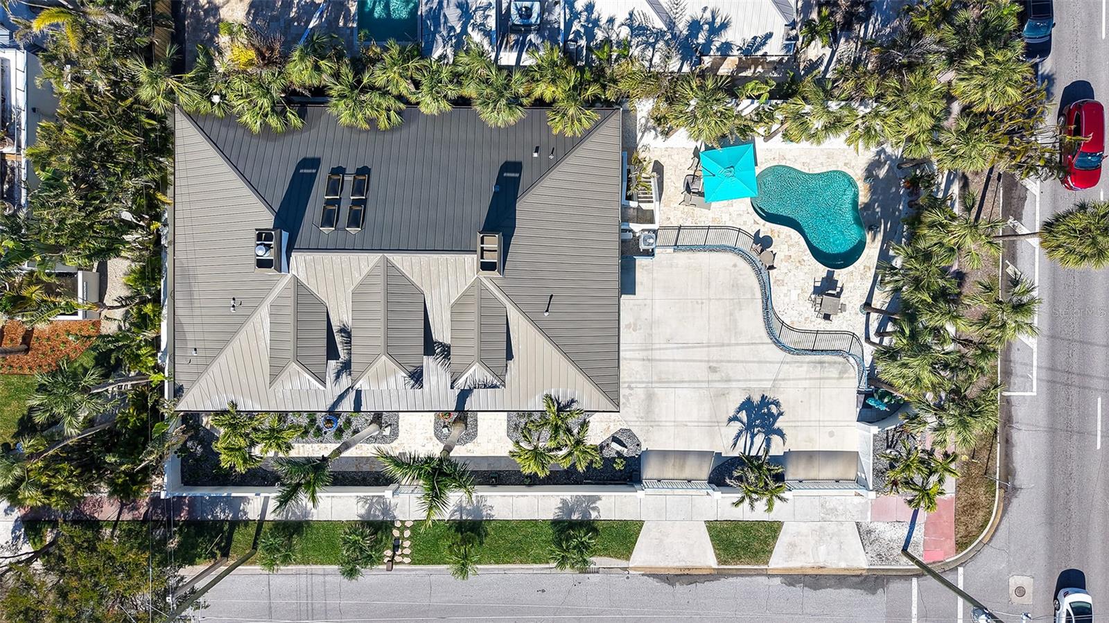 345 MADISON DR