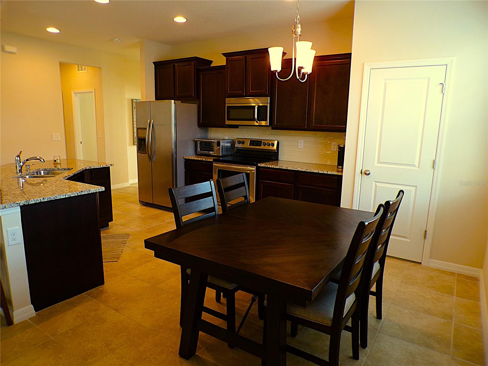 8342 ENCLAVE WAY #101