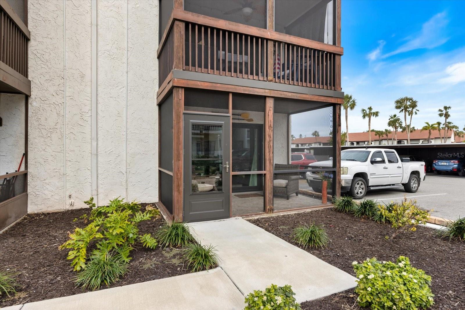 1604 STICKNEY POINT RD #102