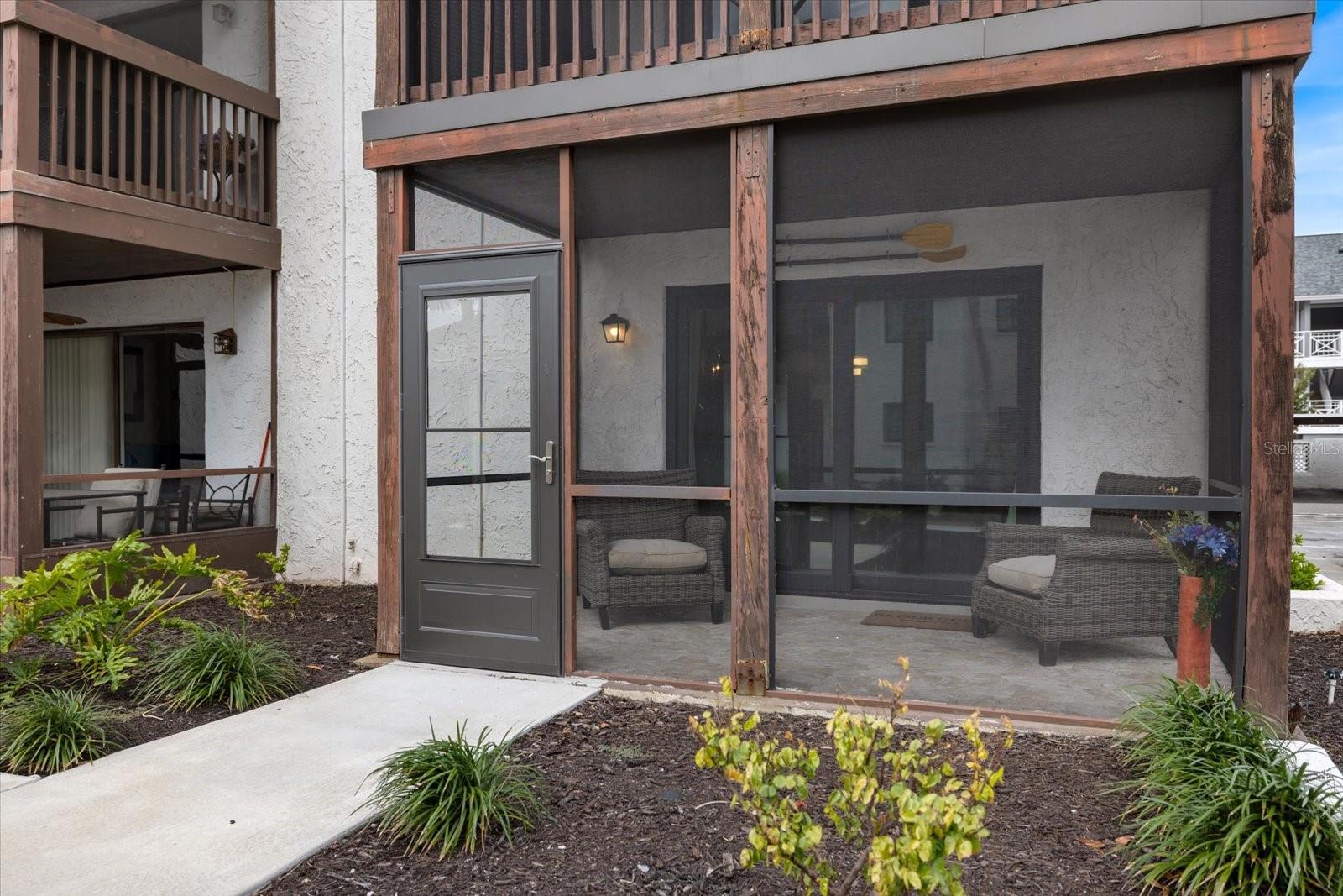 1604 STICKNEY POINT RD #102