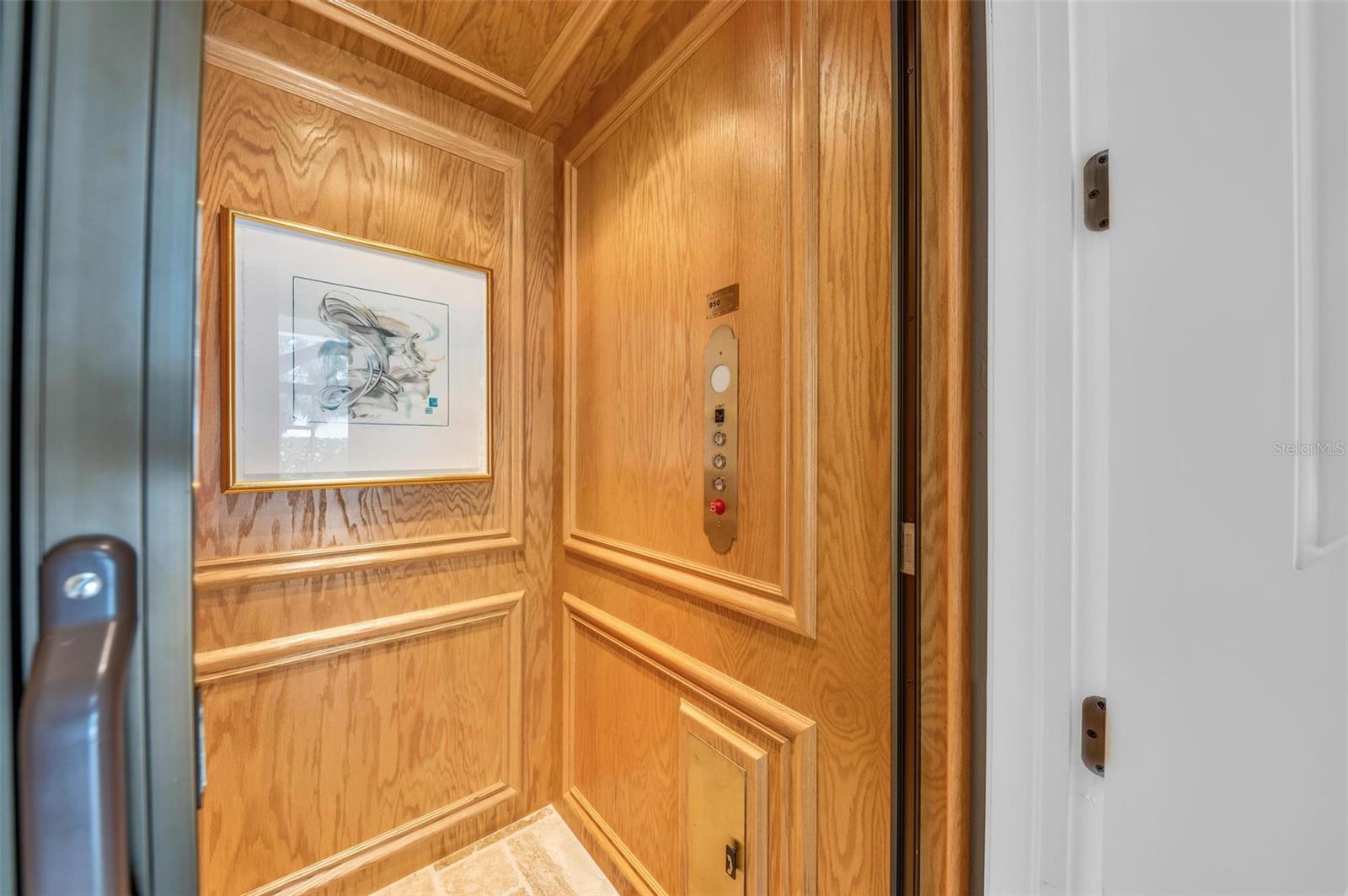 3360 FOUNDERS CLUB DR