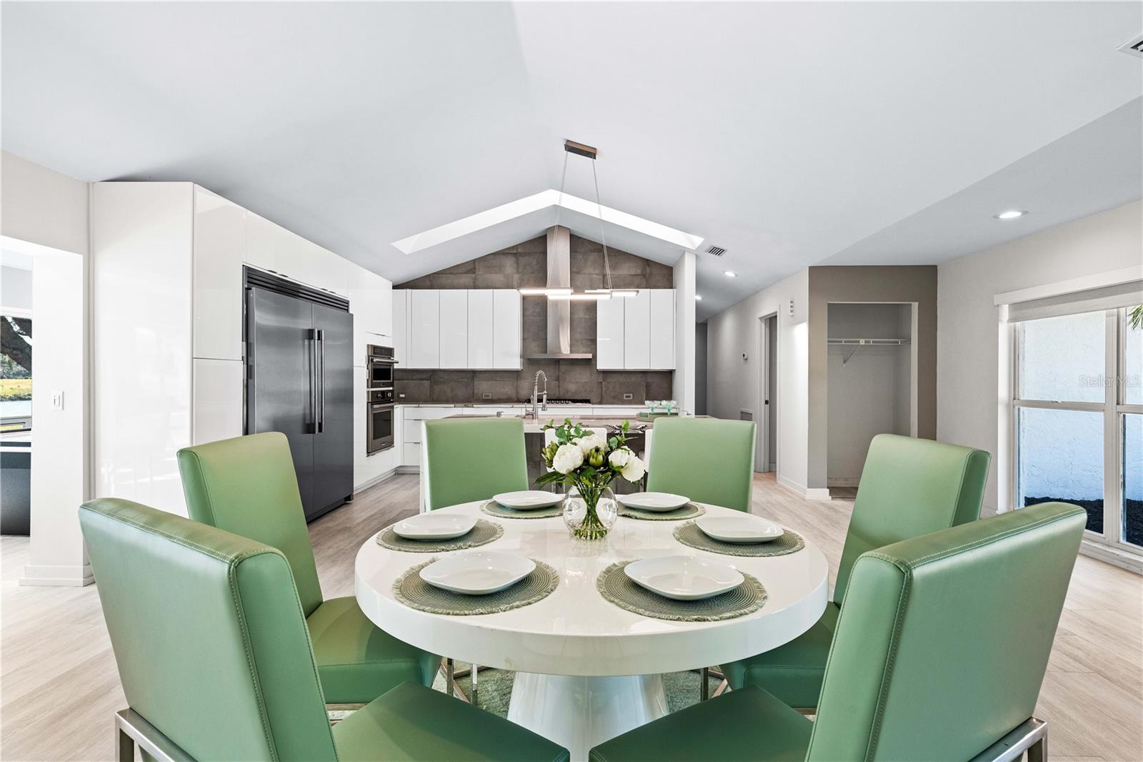 3520 WILDERNESS BLVD W