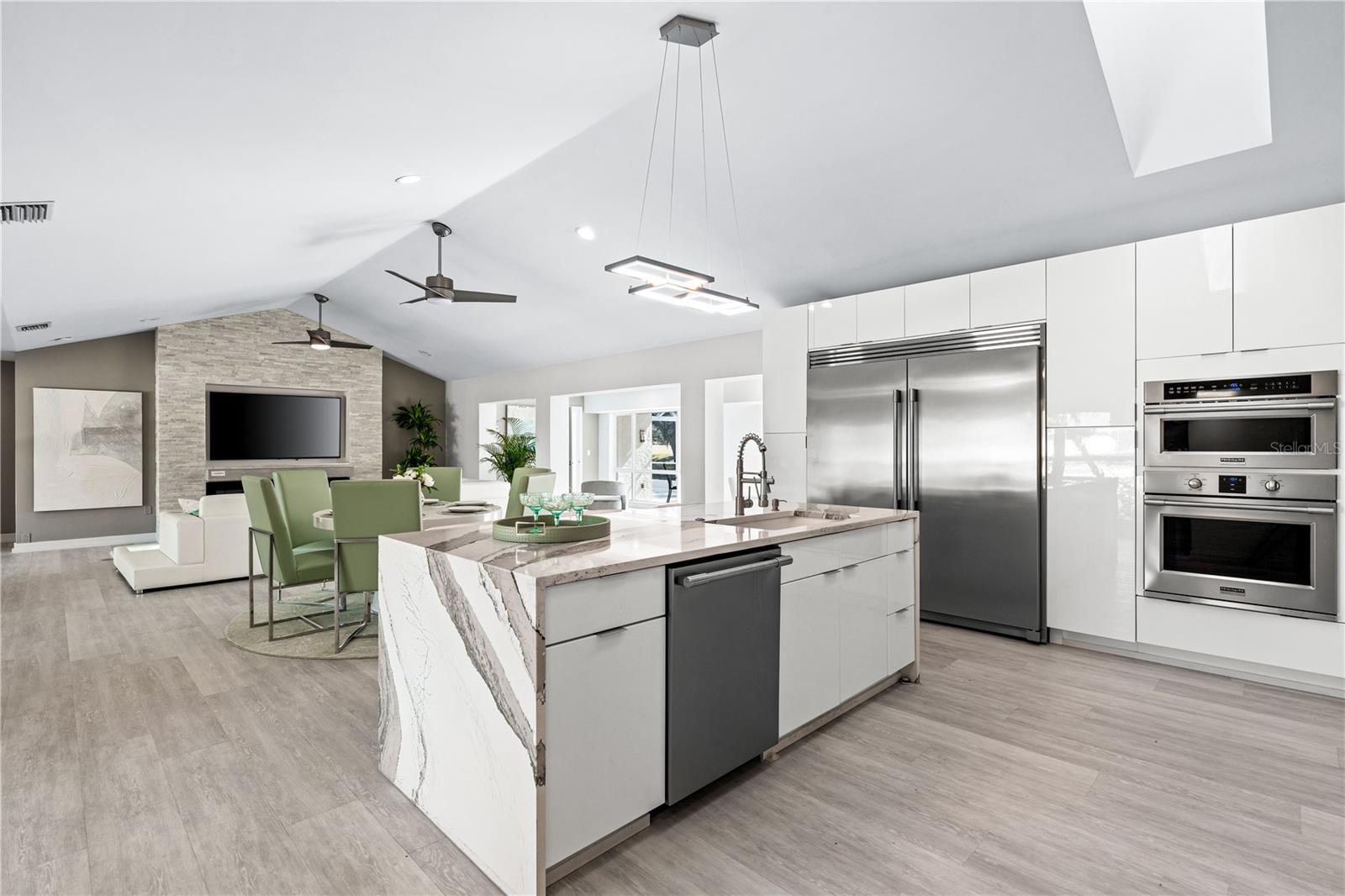 3520 WILDERNESS BLVD W