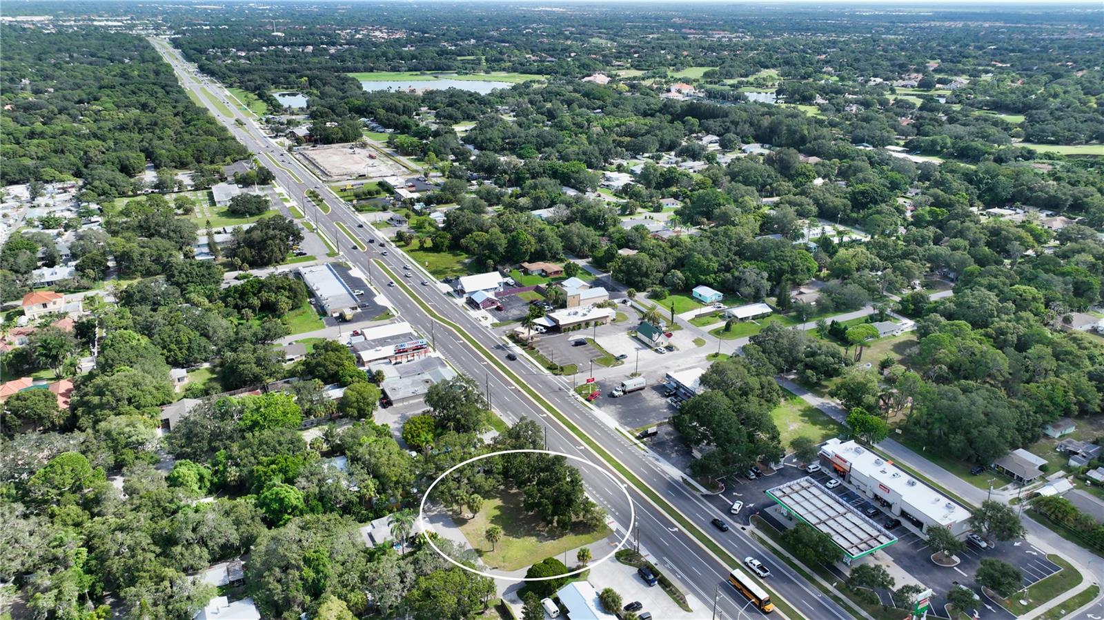 51 N TAMIAMI TRL