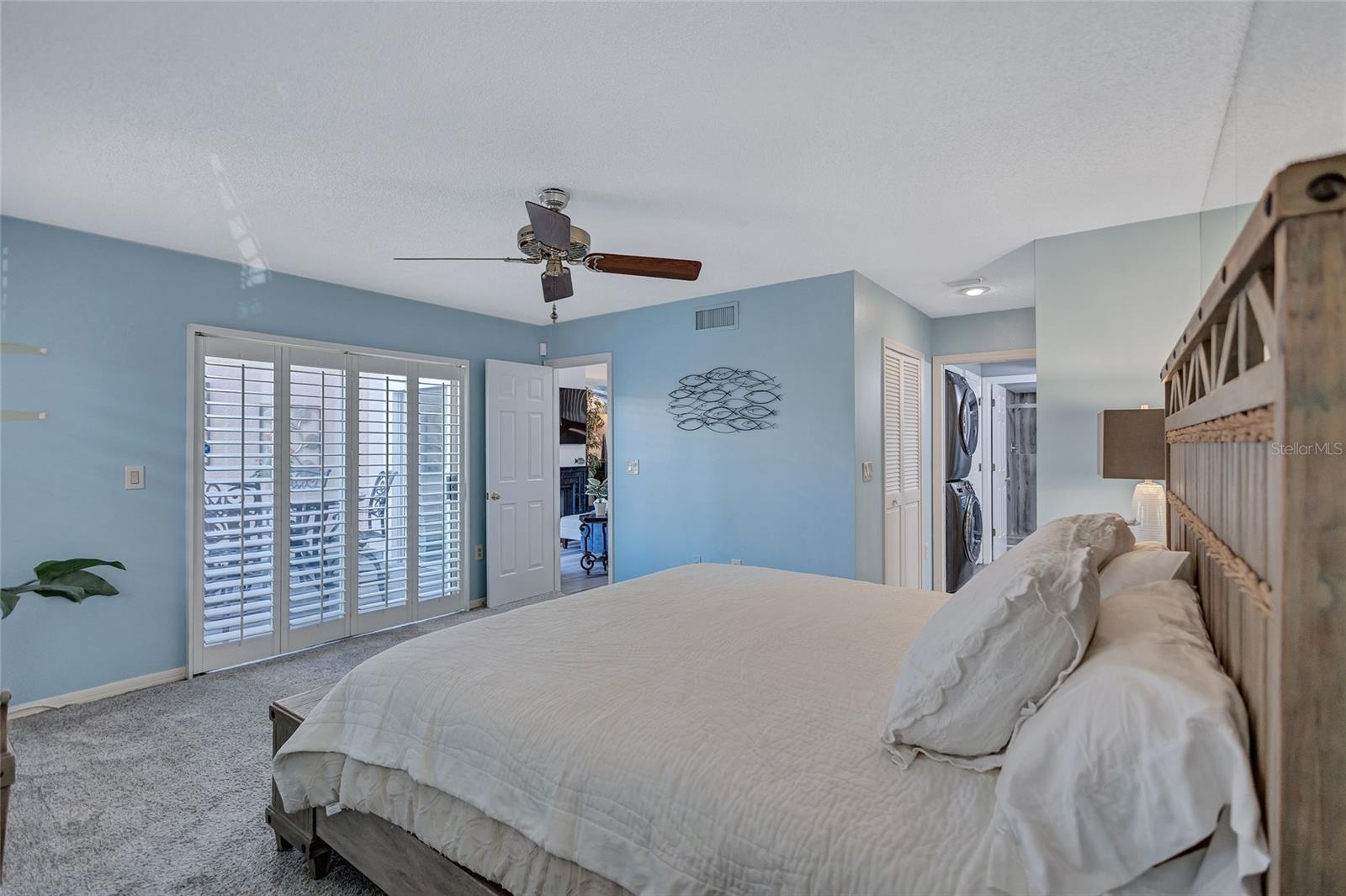 1185 COQUILLE ST #305
