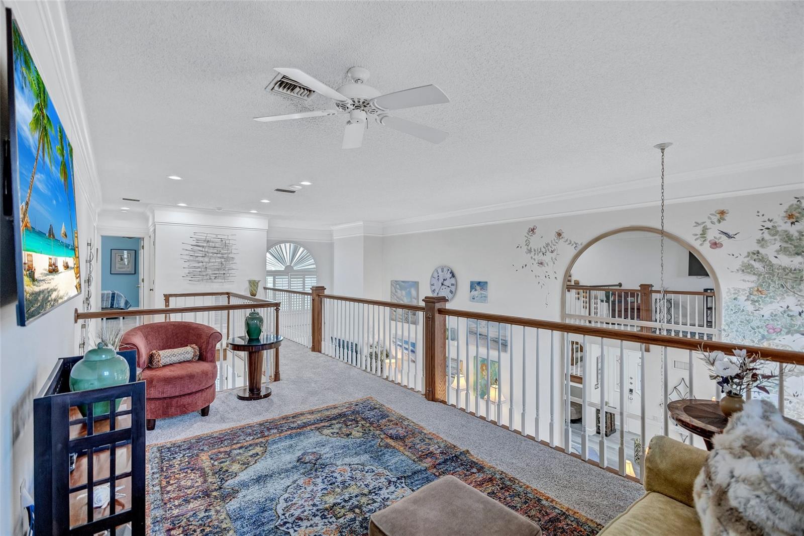 1185 COQUILLE ST #305