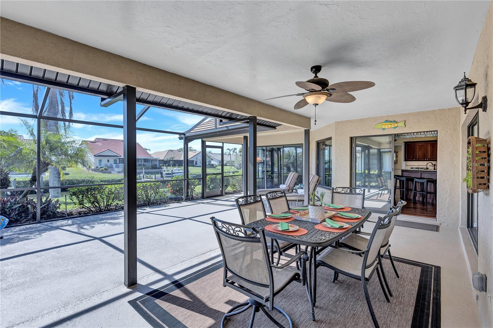 104 INLETS BLVD #104