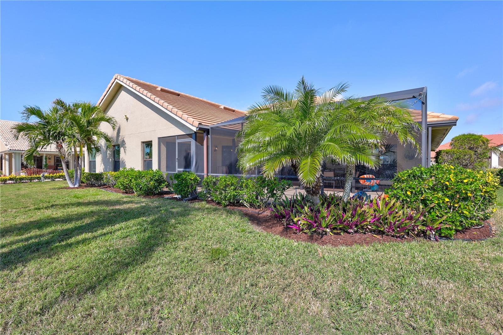 104 INLETS BLVD #104