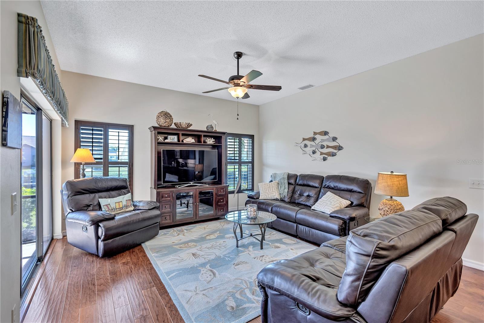 104 INLETS BLVD #104