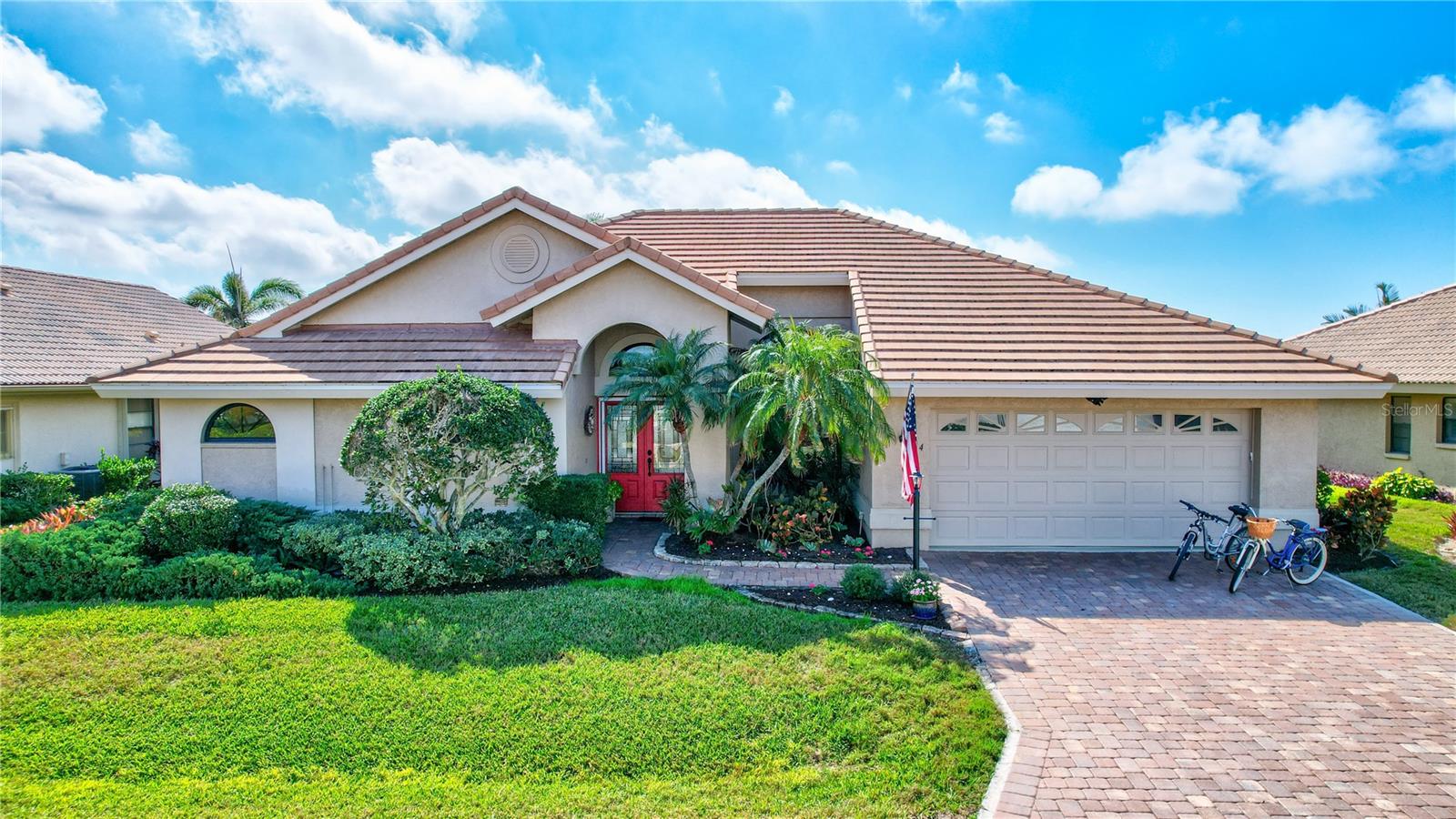 104 INLETS BLVD #104