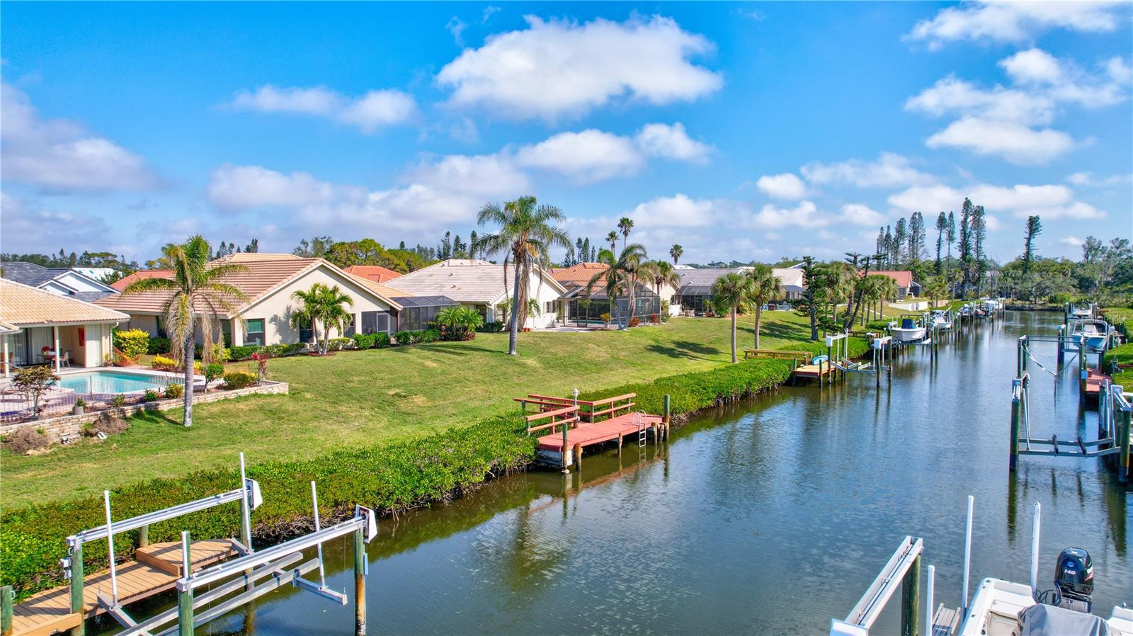 104 INLETS BLVD #104