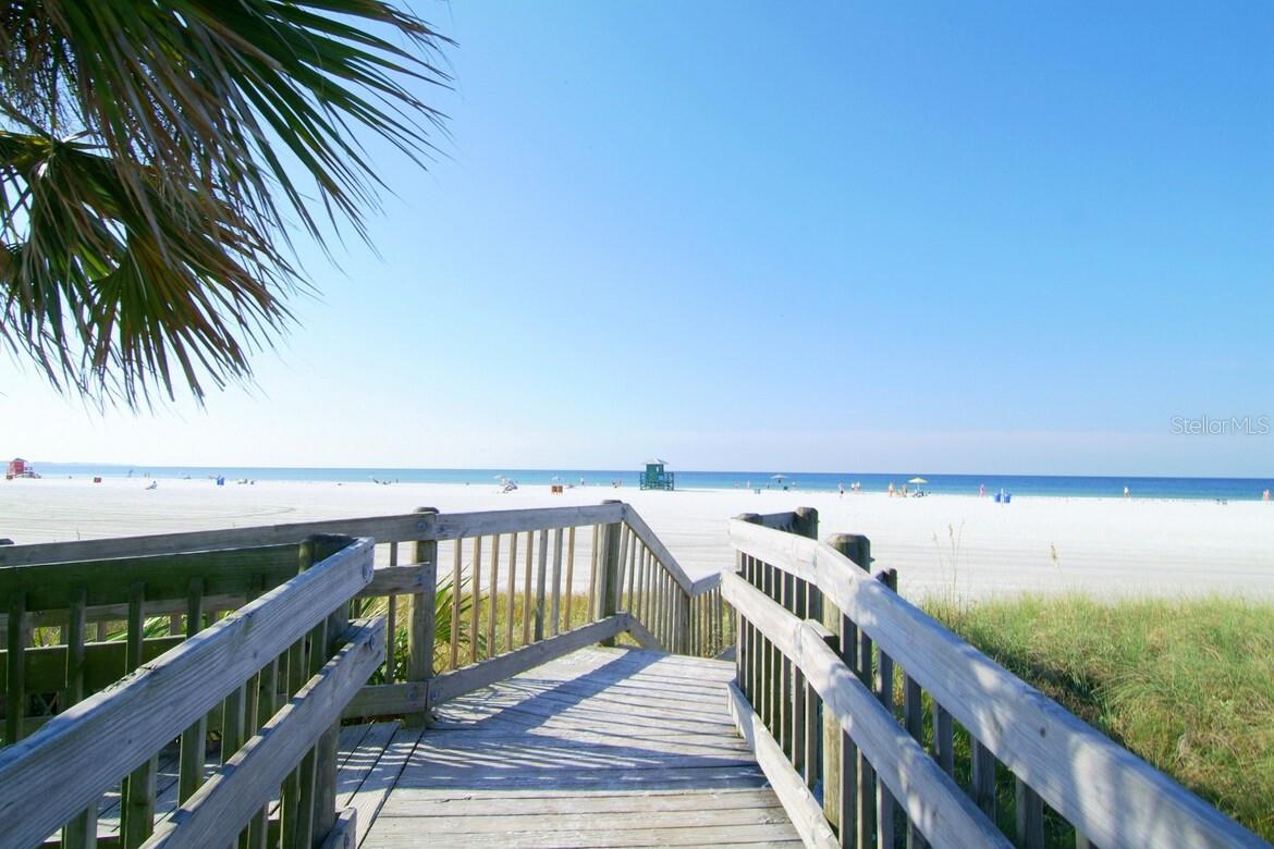 901 BEACH RD #402