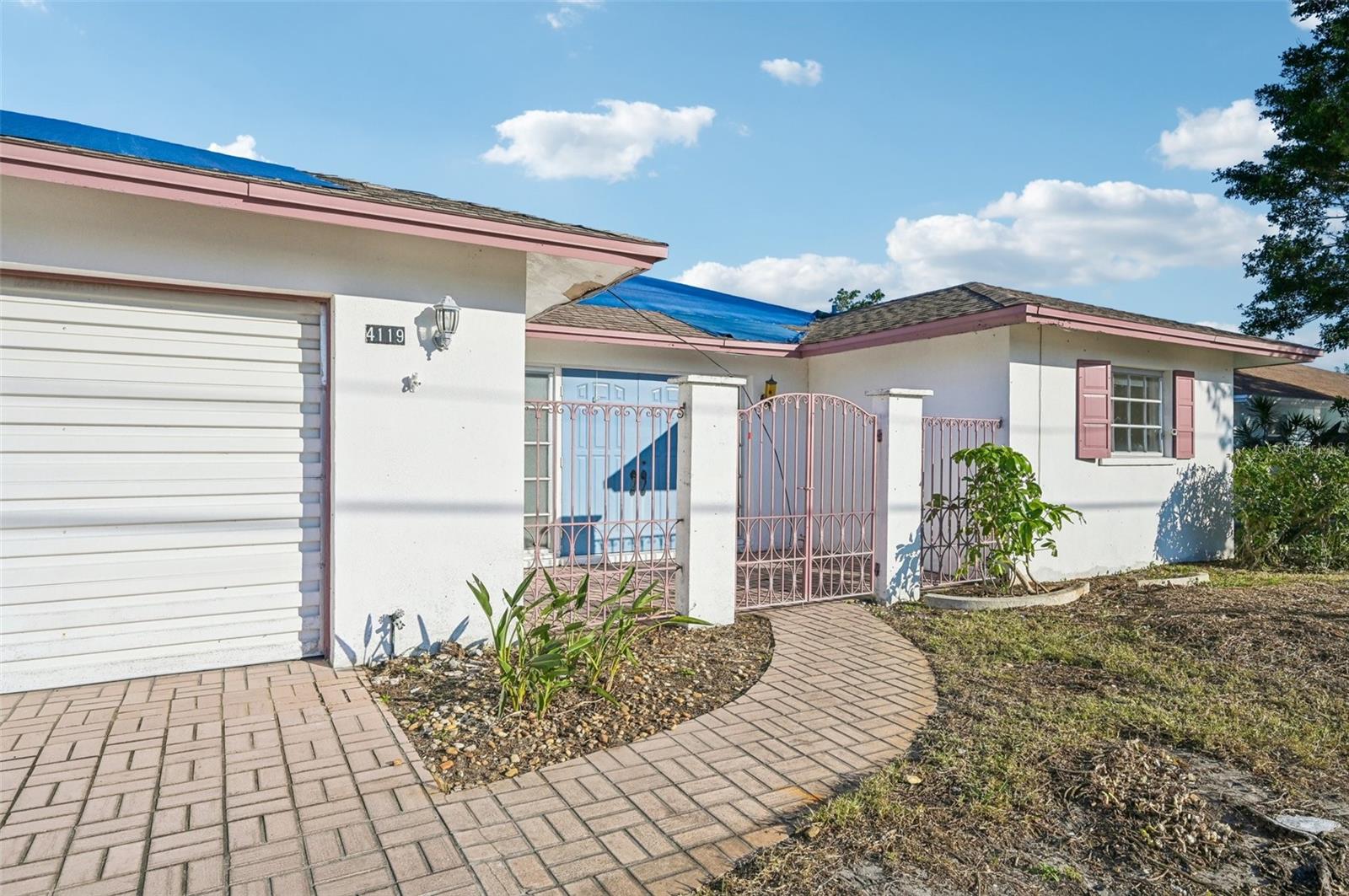 4119 ROYAL PALM DR