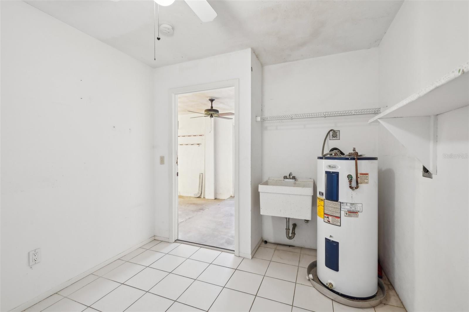 4119 ROYAL PALM DR
