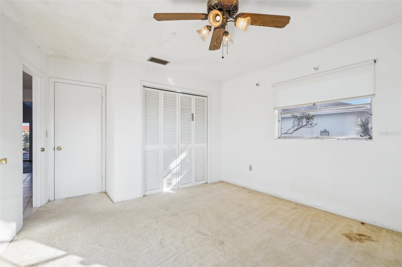 4119 ROYAL PALM DR