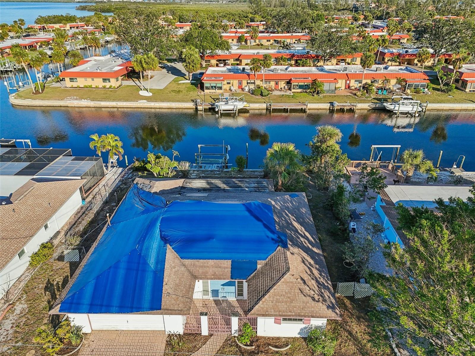 4119 ROYAL PALM DR