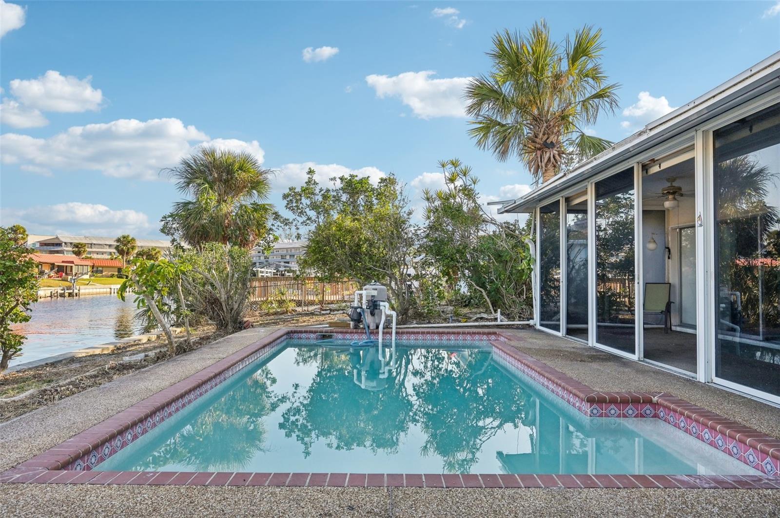 4119 ROYAL PALM DR