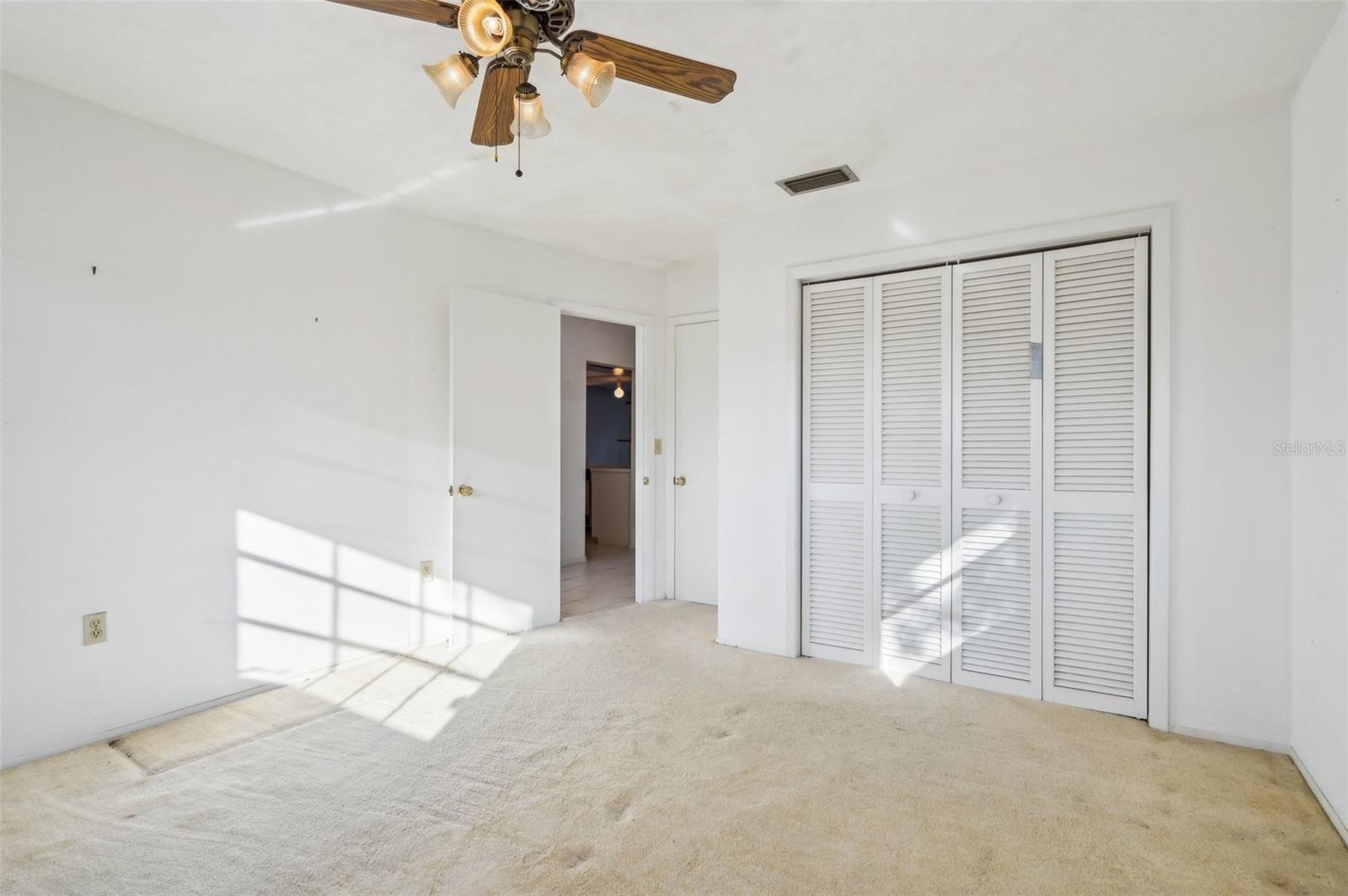 4119 ROYAL PALM DR