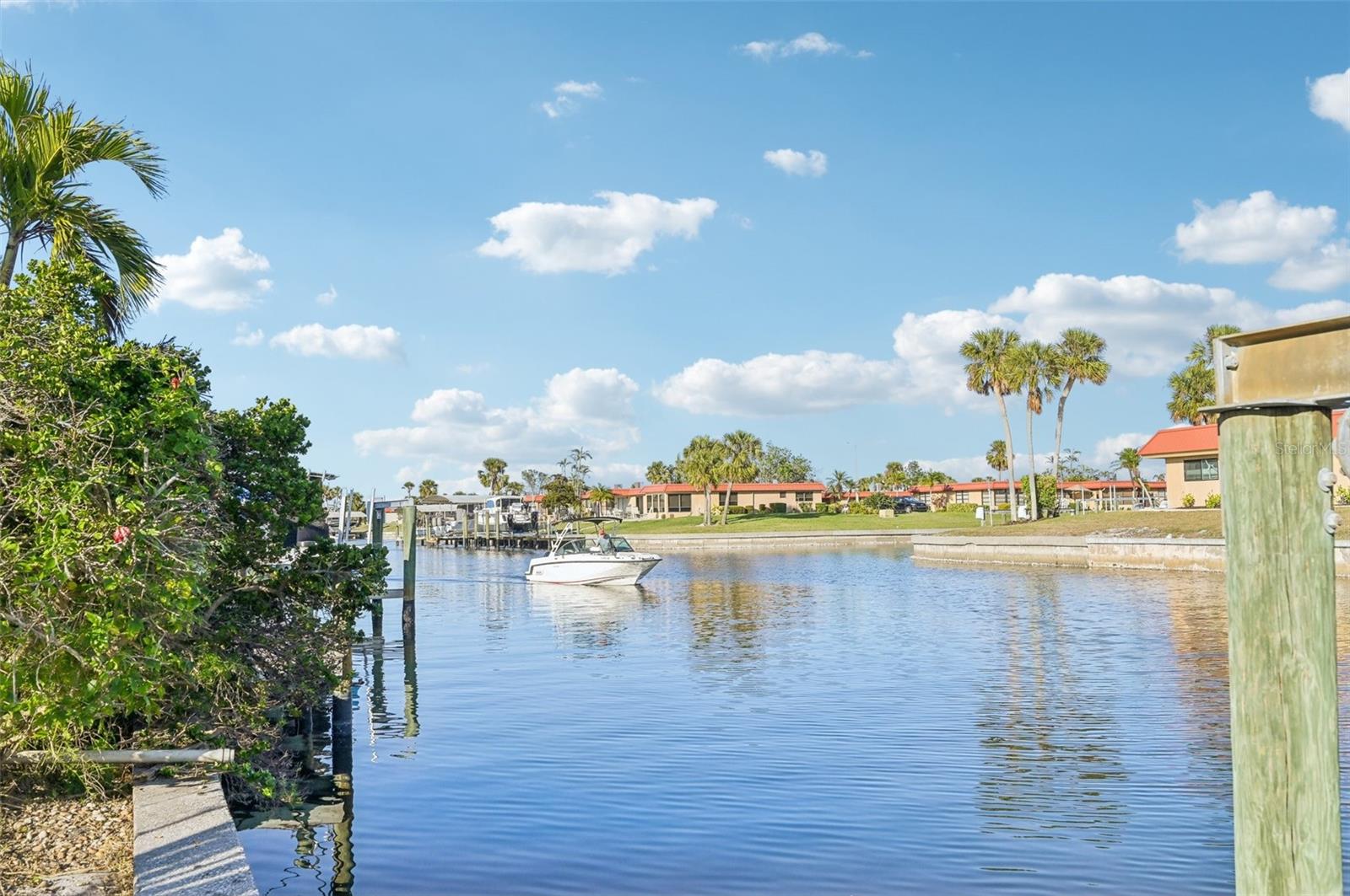 4119 ROYAL PALM DR