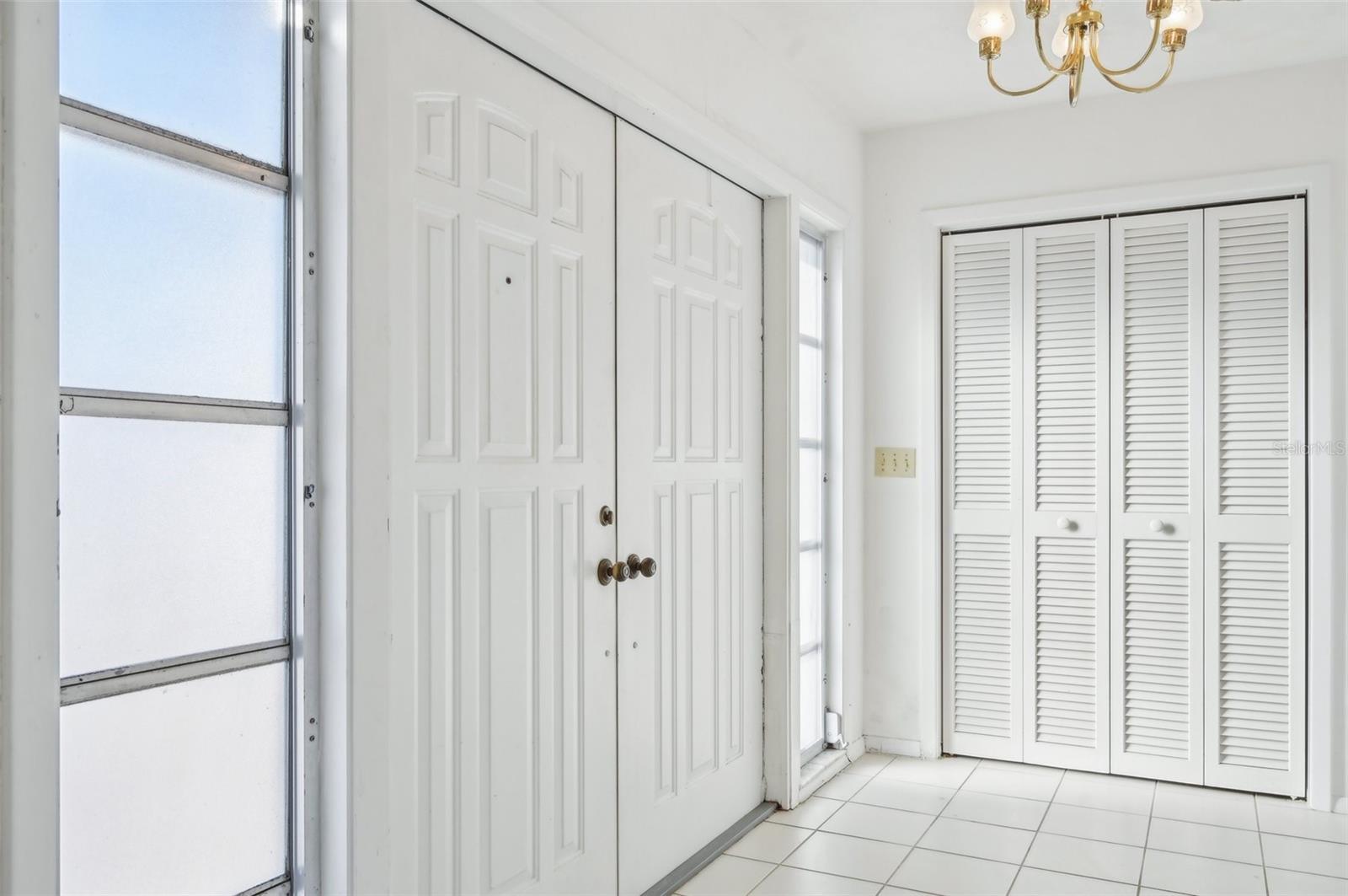 4119 ROYAL PALM DR