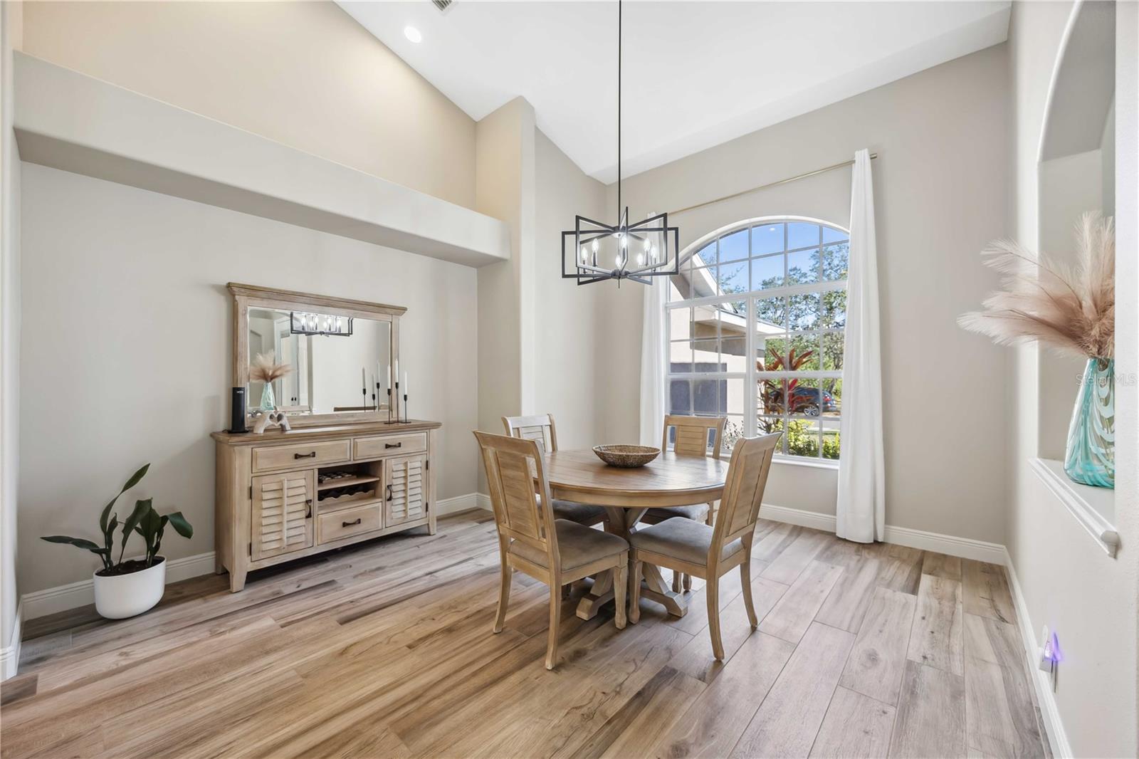 1314 BRAMBLING CT