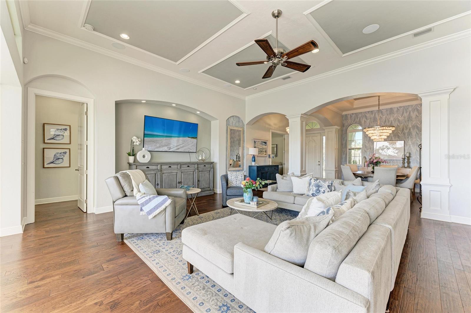 5238 TITLE ROW DR
