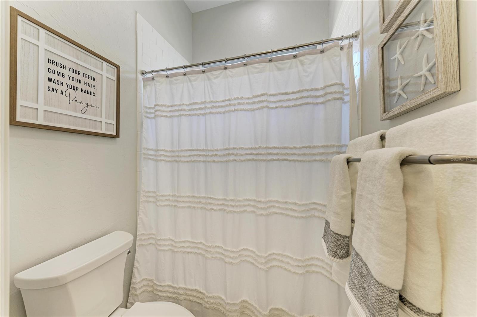 5238 TITLE ROW DR