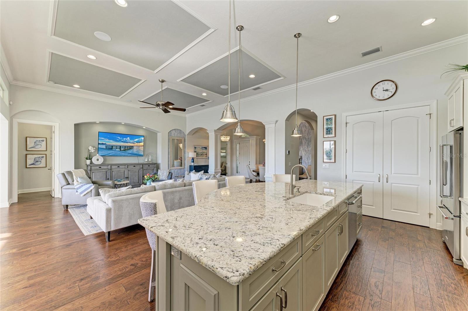 5238 TITLE ROW DR