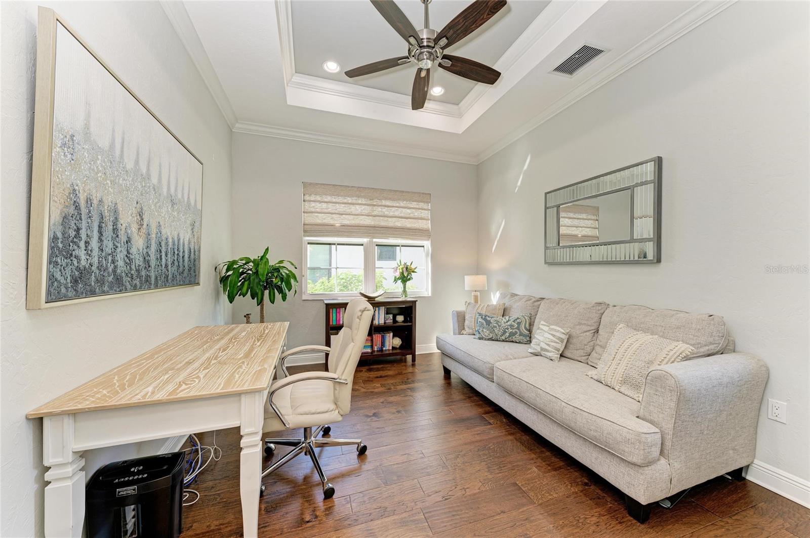 5238 TITLE ROW DR