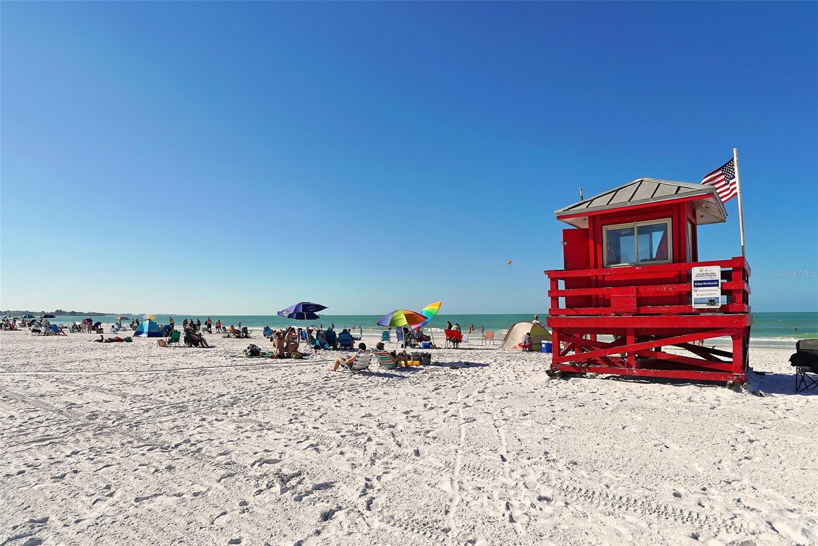 732 SIESTA DR