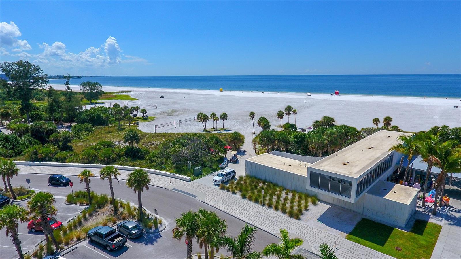 732 SIESTA DR