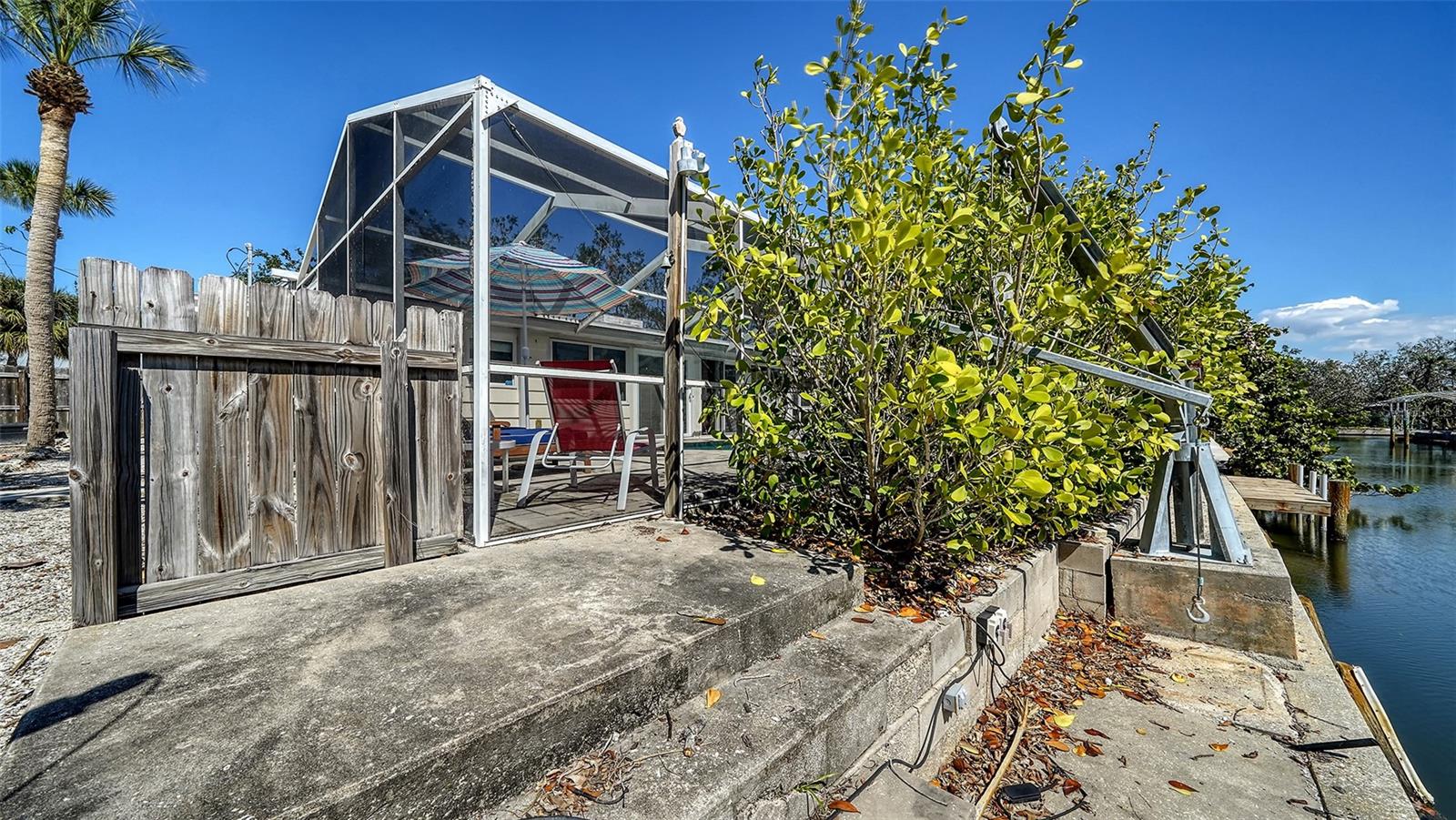 514 RALPH ST