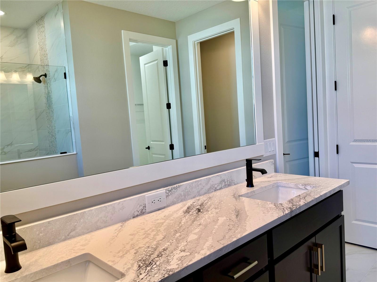 1047 WATERLINE COURT