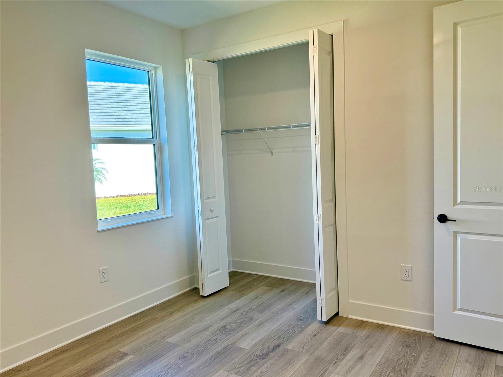 1047 WATERLINE COURT