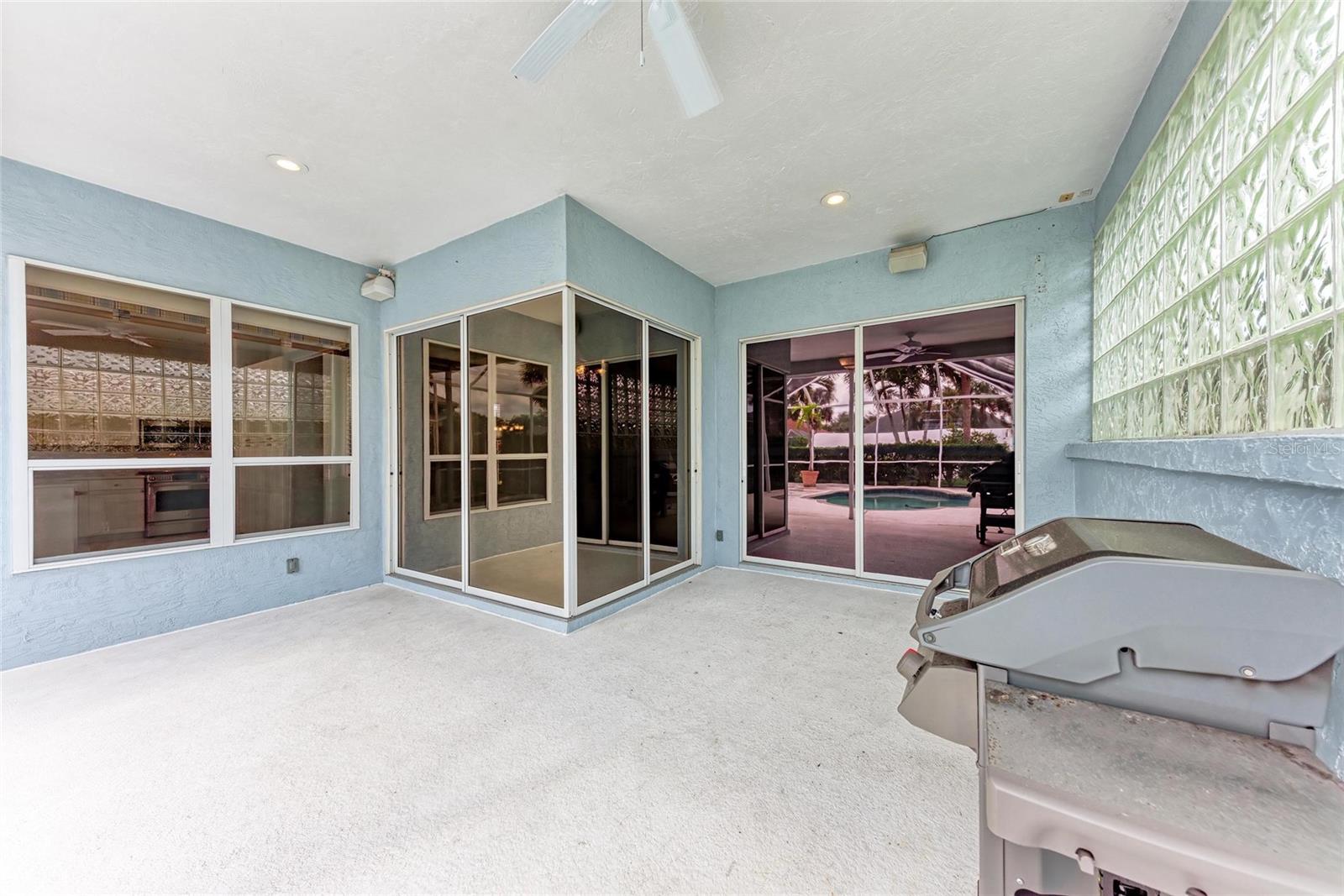 4524 SWORDFISH DR