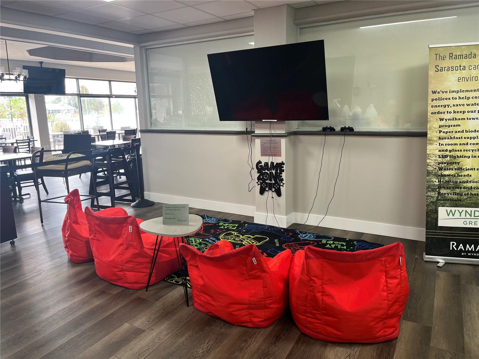 7150 N TAMIAMI TRL #S512