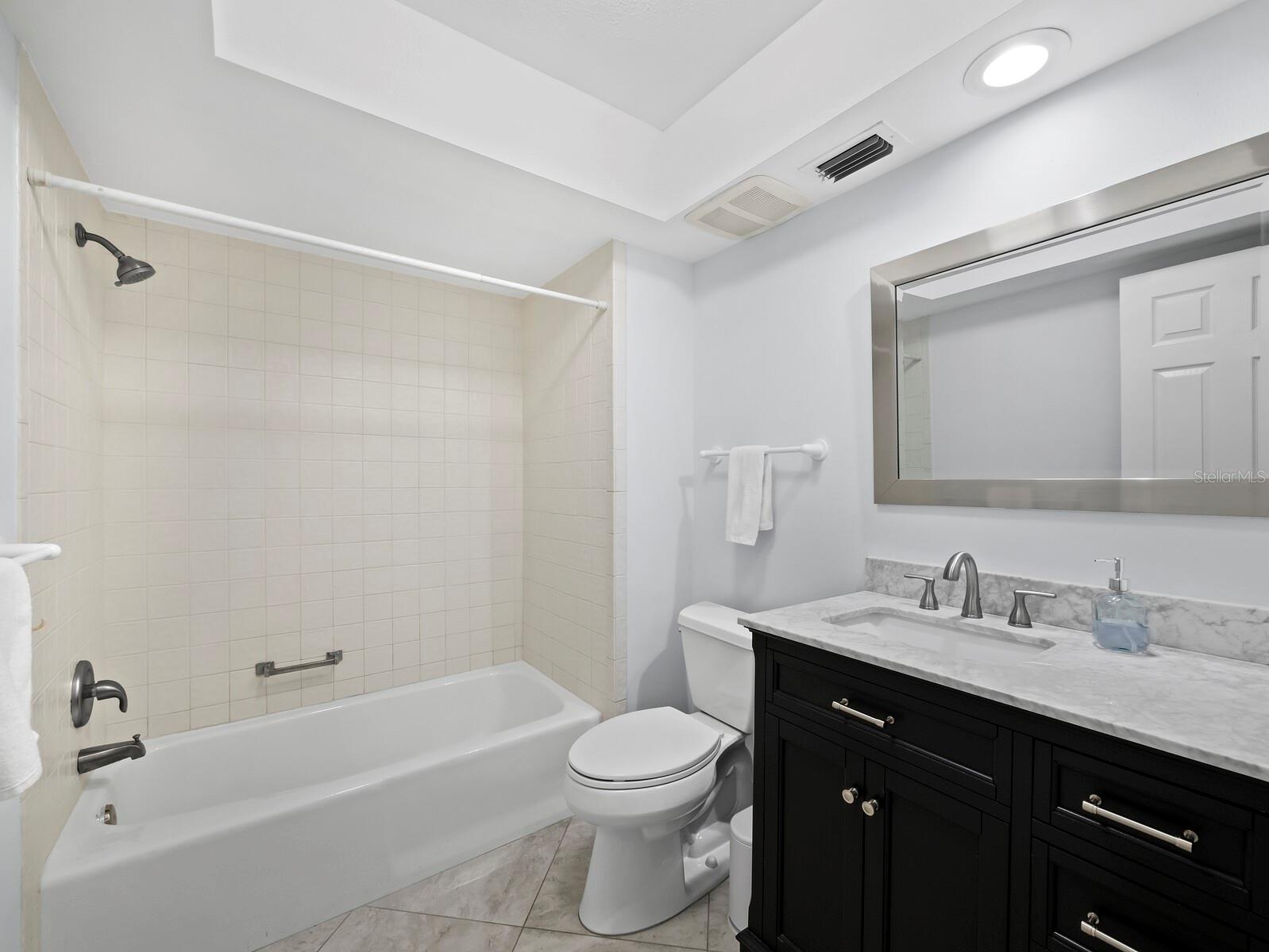 3729 GLEN OAKS MANOR DR