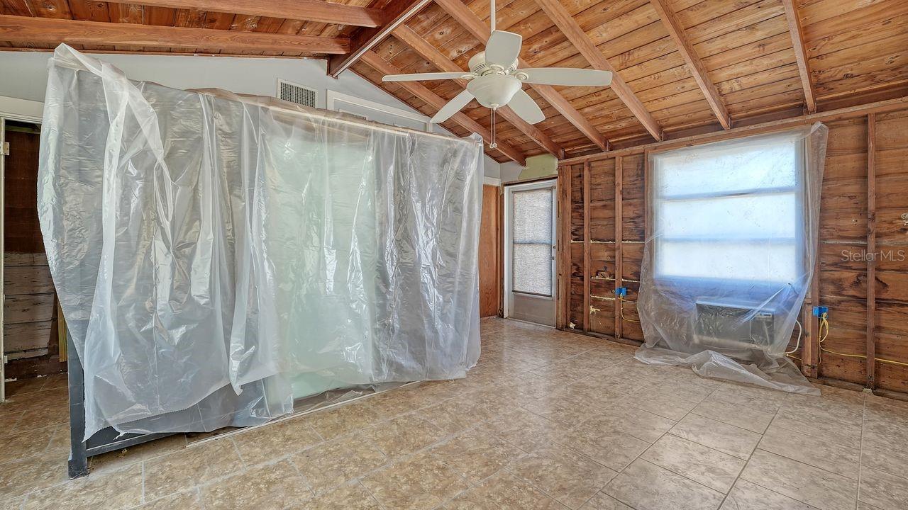 5448 AVENIDA DEL MARE