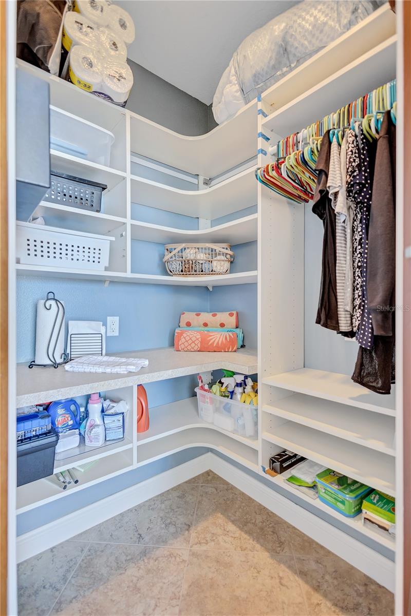 6140 MIDNIGHT PASS RD #103