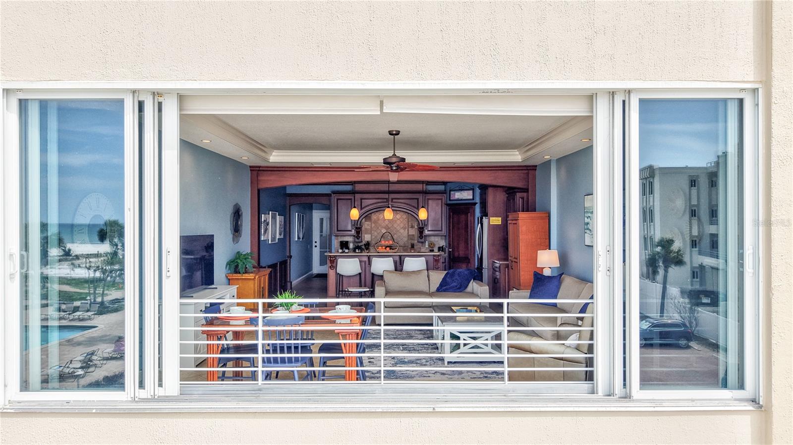 6140 MIDNIGHT PASS RD #103